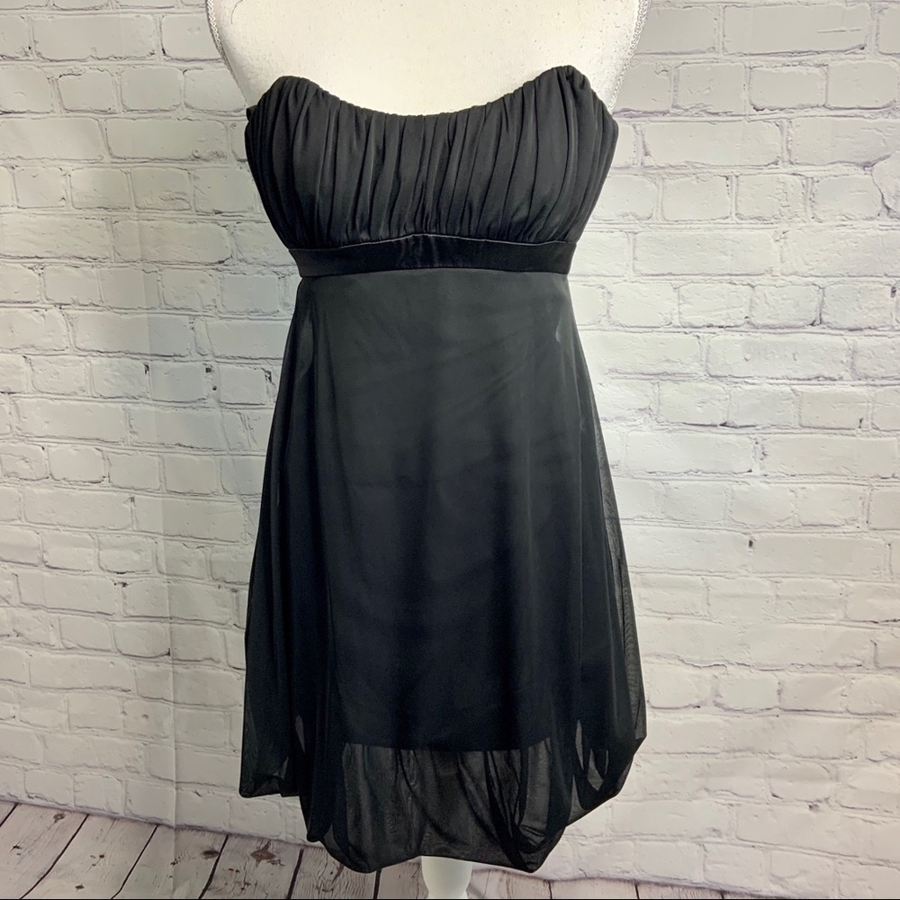 White House Black Market Dress 0